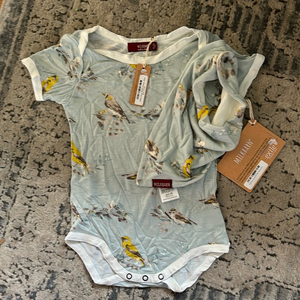 Bodysuit and bib